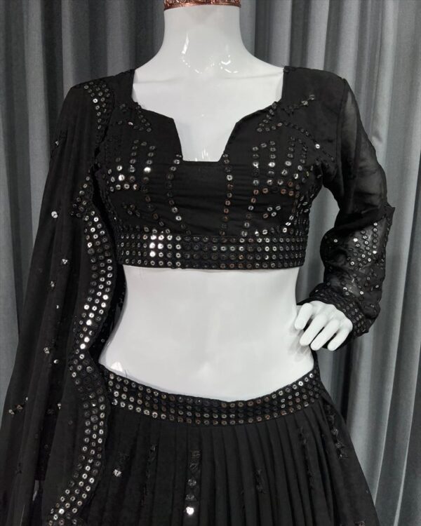 black Lehengha  choli with Dupata - Image 3