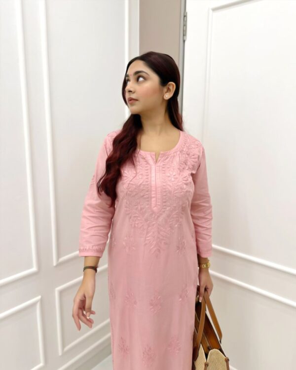 beautiful peach Designer Suit on Havy Rayon Febric with inner and Thred work pent - Image 3