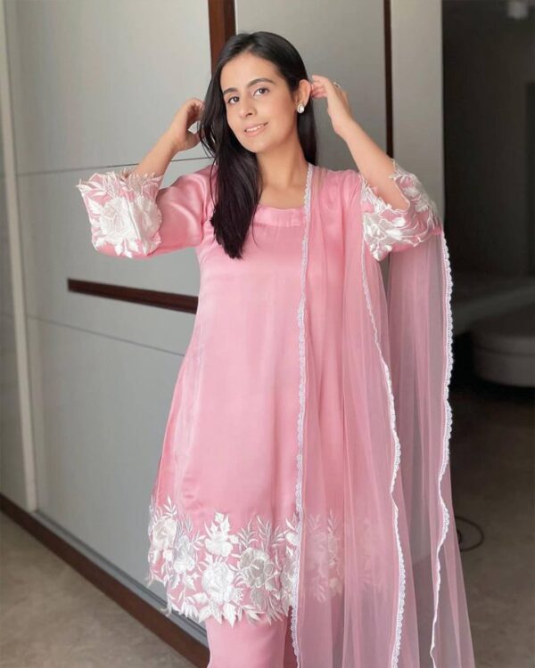 peach color EID SPECIAL WEAR DESIGNER HEAVY THREAD EMBROIDERY WORK SUIT WITH PANT and for SIDE LACE BORDER dupatta - Image 5